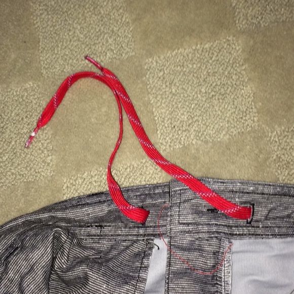 O’Neill Swim/Dress wear - Picture 5 of 5